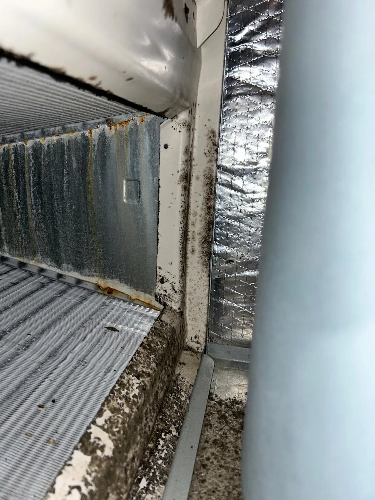 Commercial & Multi-Unit Duct Cleaning